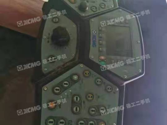 徐工RP903摊铺机