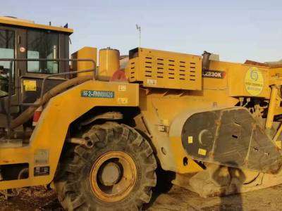 徐工XLZ230K冷再生