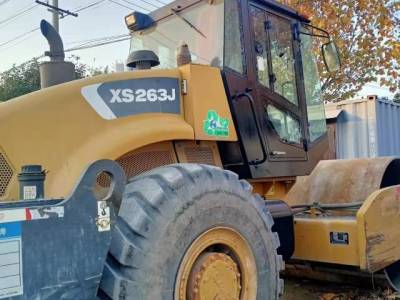 徐工XS263J单钢轮压路机