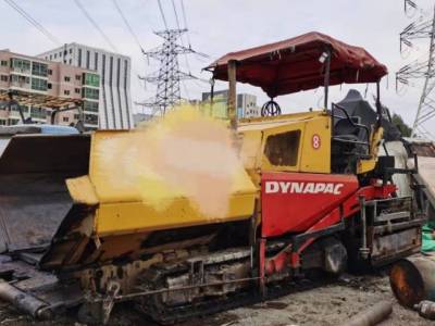 戴纳派克F141C摊铺机