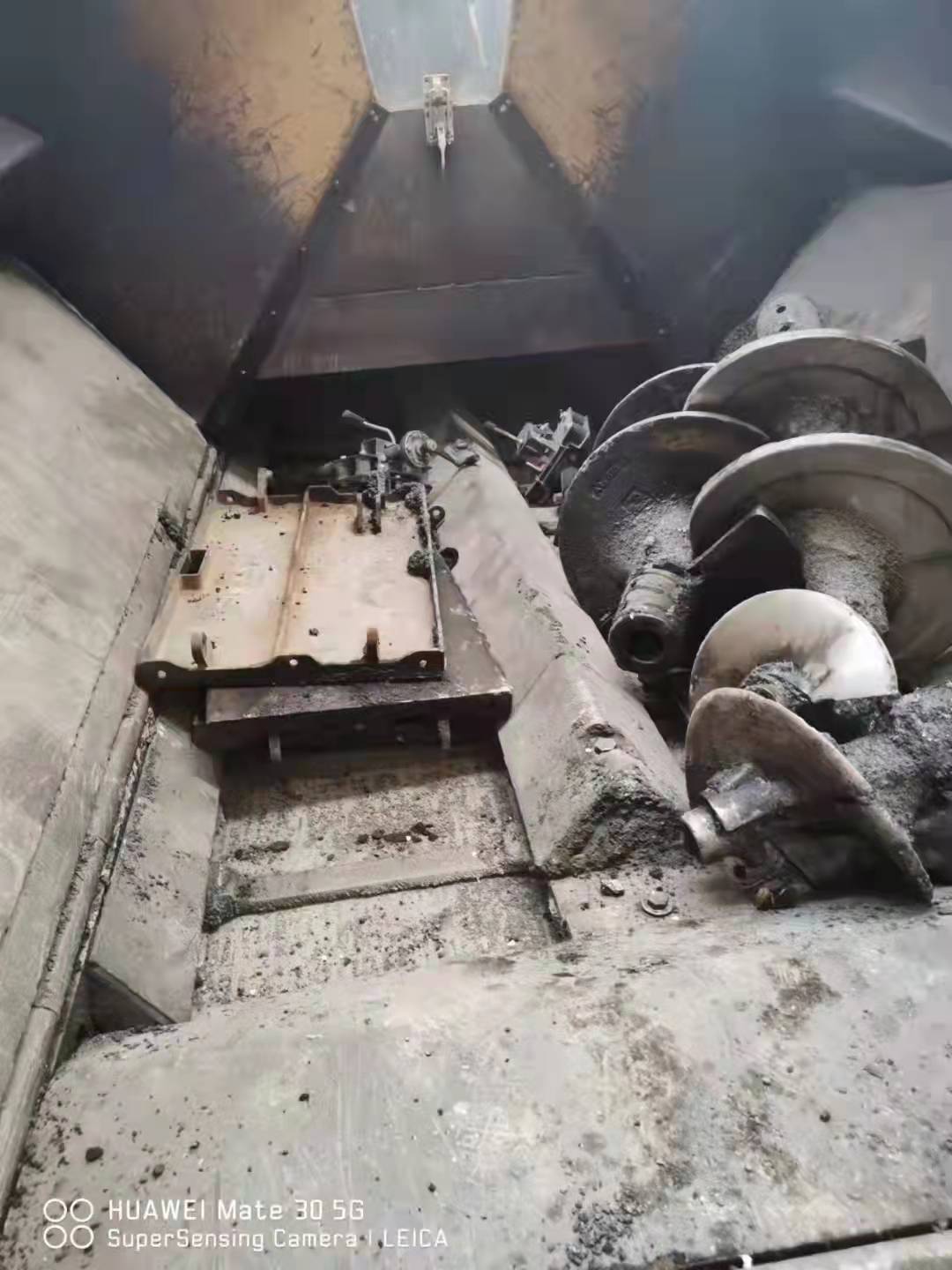 徐工RP903摊铺机