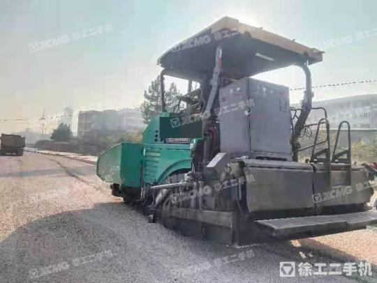 徐工RP903摊铺机