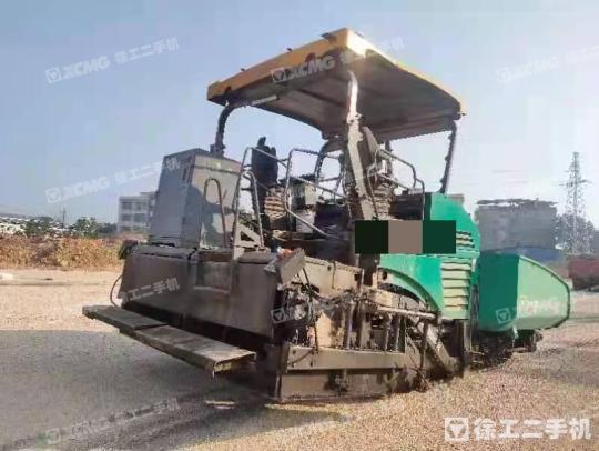 徐工RP903摊铺机