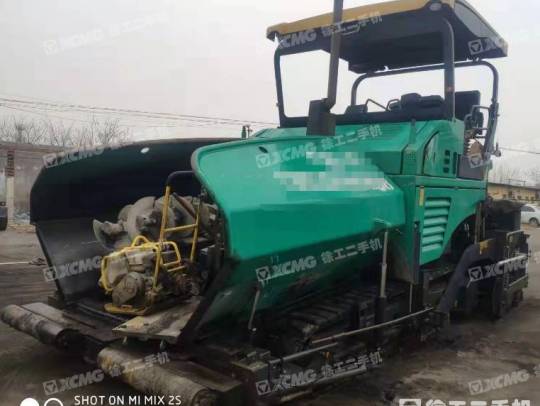 徐工RP903摊铺机