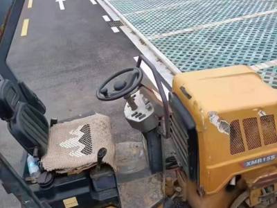 徐工XMR15S双钢轮压路机