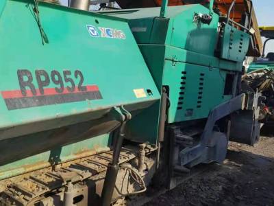 徐工RP952摊铺机