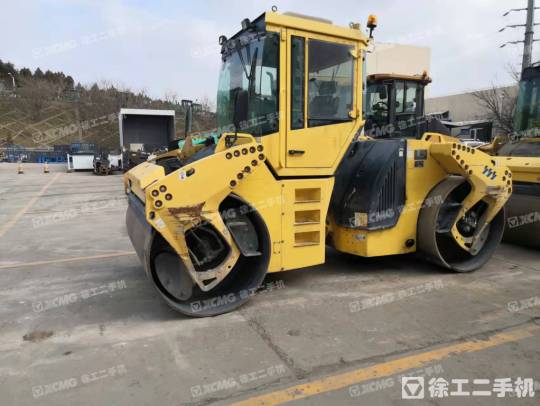 徐工XD133C双钢轮压路机