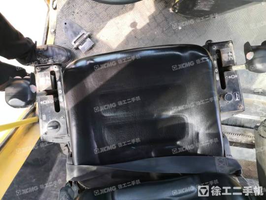 徐工XD133C双钢轮压路机