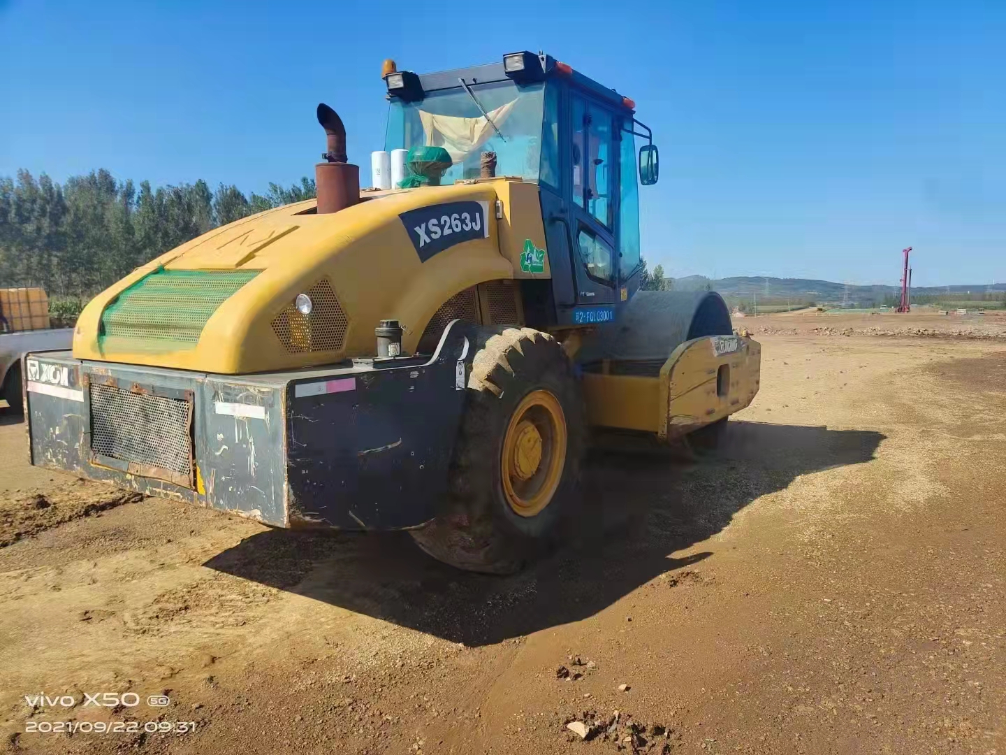 徐工XS223J单钢轮压路机