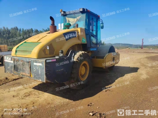 徐工XS223J单钢轮压路机