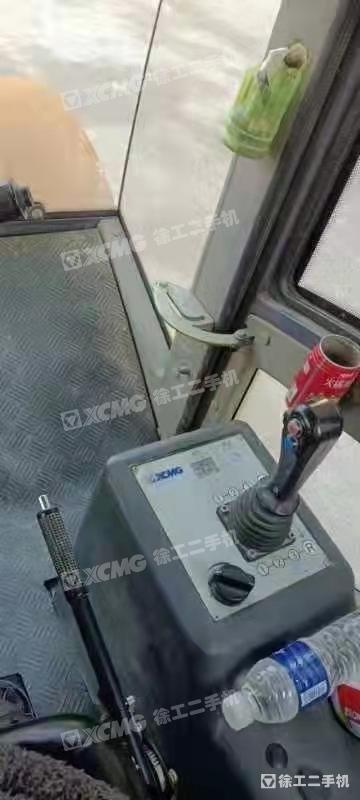 徐工XS223J单钢轮压路机