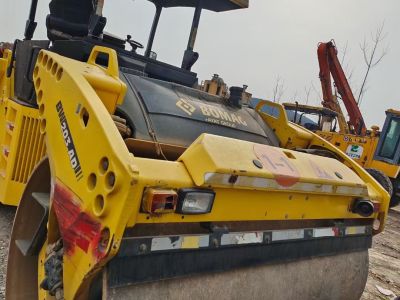 宝马格BW203AD-4 双钢轮压路机