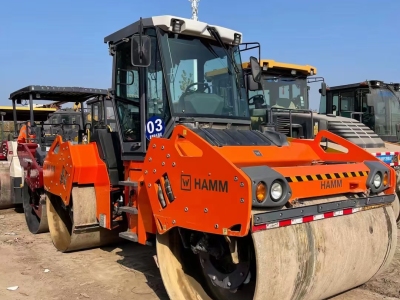 悍马HD138双钢轮压路机