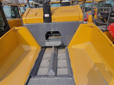 徐工RP603L摊铺机