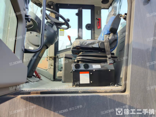 徐工XS223JE单钢轮压路机