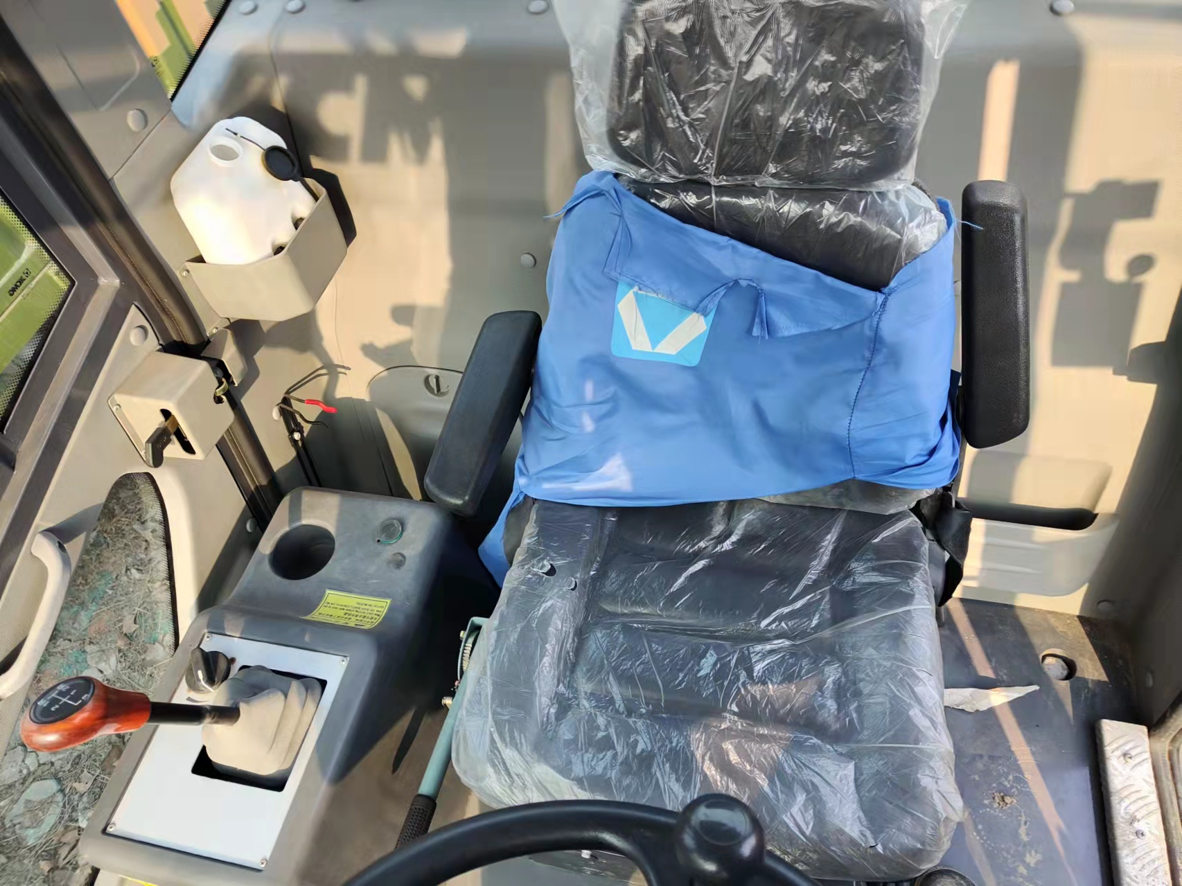 徐工XS223JE单钢轮压路机