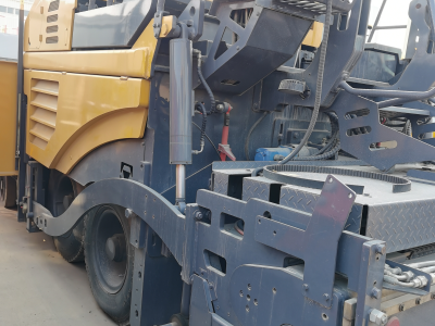 徐工RP603L摊铺机