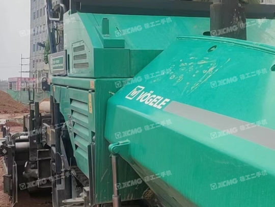 徐工RP903摊铺机