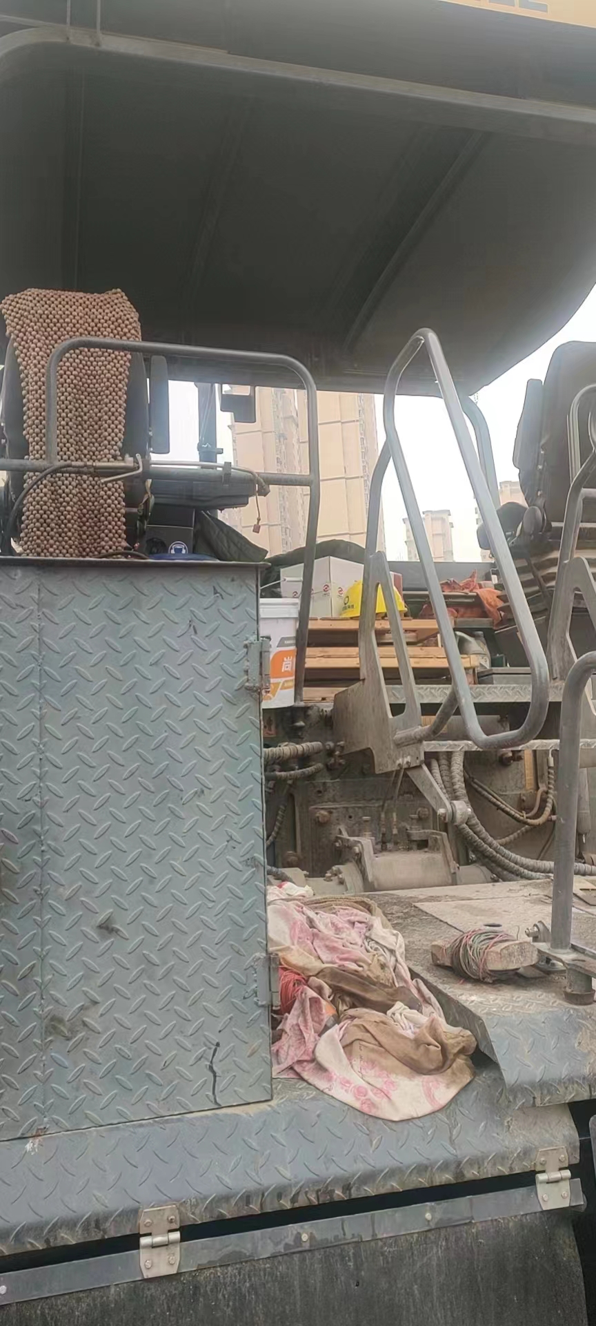 徐工RP903摊铺机