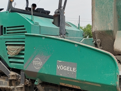 徐工RP903摊铺机