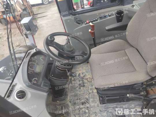 徐工LW500HV轮式装载机