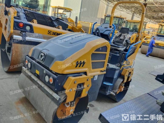 徐工XD120双钢轮压路机