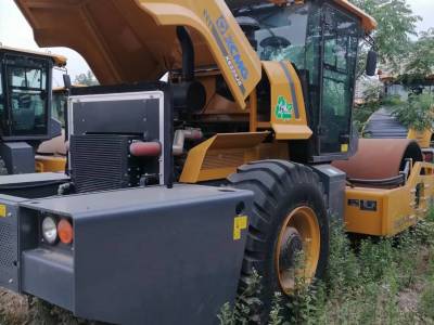 徐工XS225JS单钢轮压路机