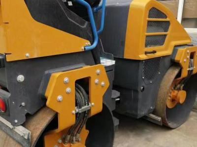 徐工XD140双钢轮压路机