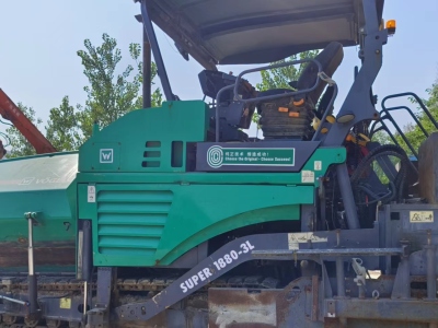 徐工RP903摊铺机