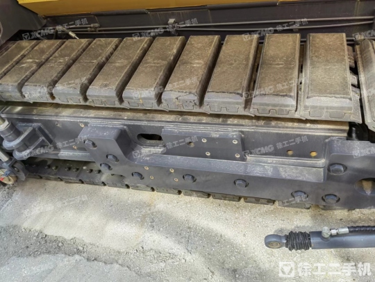 徐工RP1655摊铺机