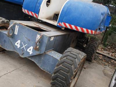 徐工GKS22直臂式高空作业车