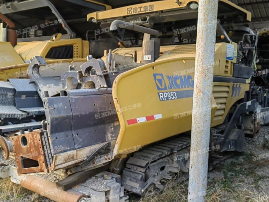 徐工RP953摊铺机