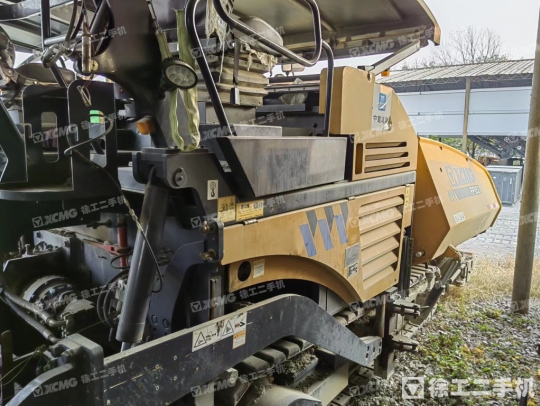 徐工RP953摊铺机