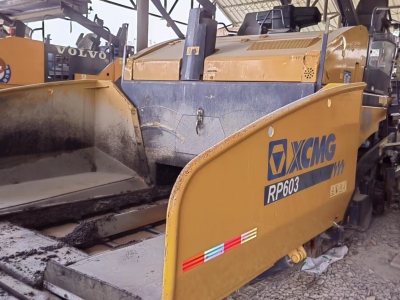 徐工RP603摊铺机