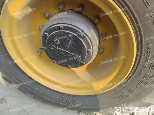 徐工XS223J单钢轮压路机