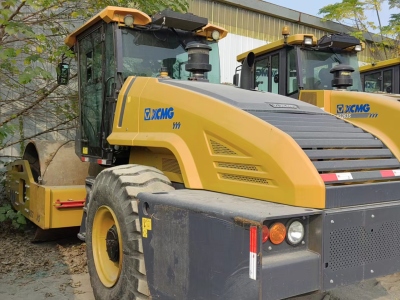 徐工XS225JS单钢轮压路机