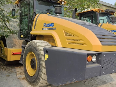 徐工XS225JS单钢轮压路机