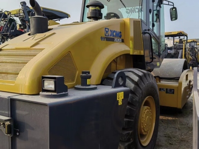 徐工XS263S单钢轮压路机