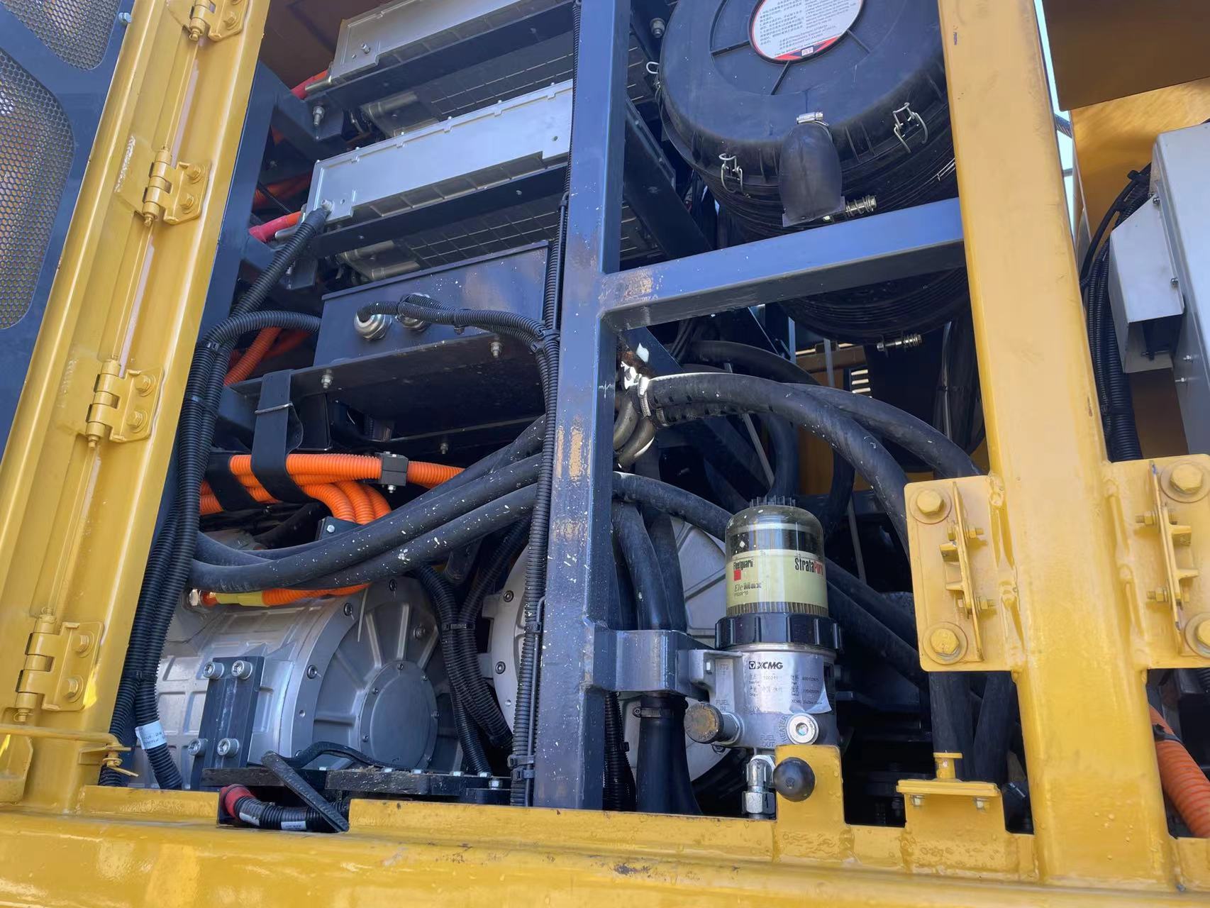 徐工XR280D掘进机