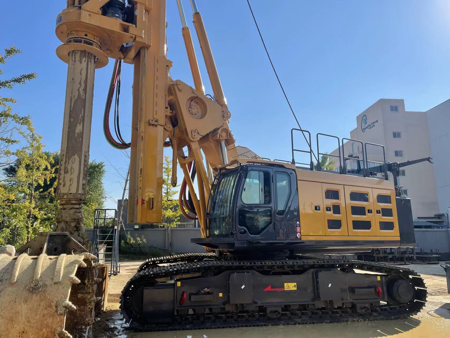 徐工XR280D掘进机