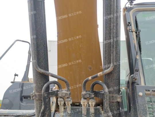 徐工XE335DK履带式挖掘机