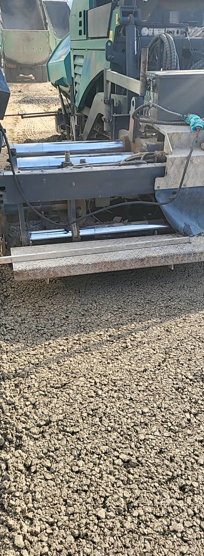 徐工RP903摊铺机