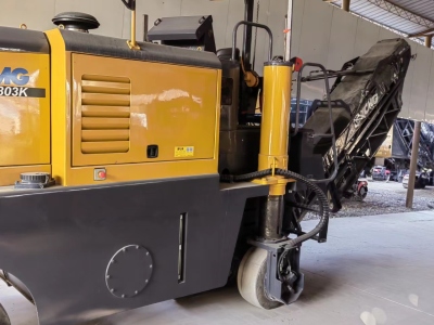 徐工XM1303K铣刨机