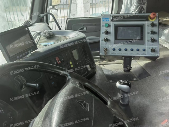 徐工XKC163粉料撒布车