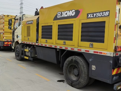 徐工XLY503B综合养护车