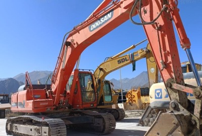 三一重工HBMD-15015-500S电动混凝土拖泵