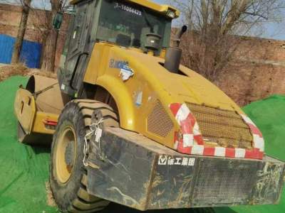 徐工XS143J单钢轮压路机