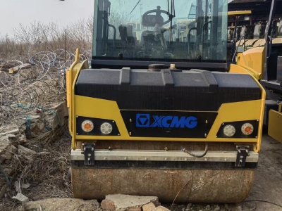 徐工XD103双钢轮压路机