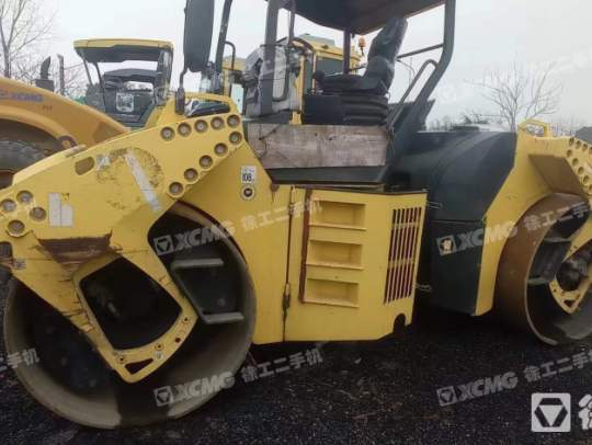 宝马格BW203AD-4 双钢轮压路机