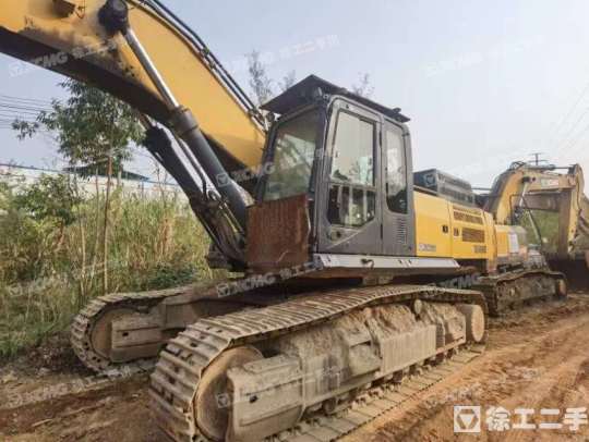 徐工XE490D履带式挖掘机